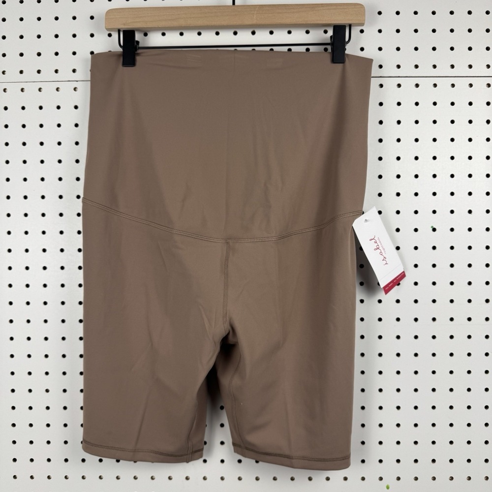 NWT Isabel Maternity Bike Shorts XL Taupe Active Biker Pregnancy